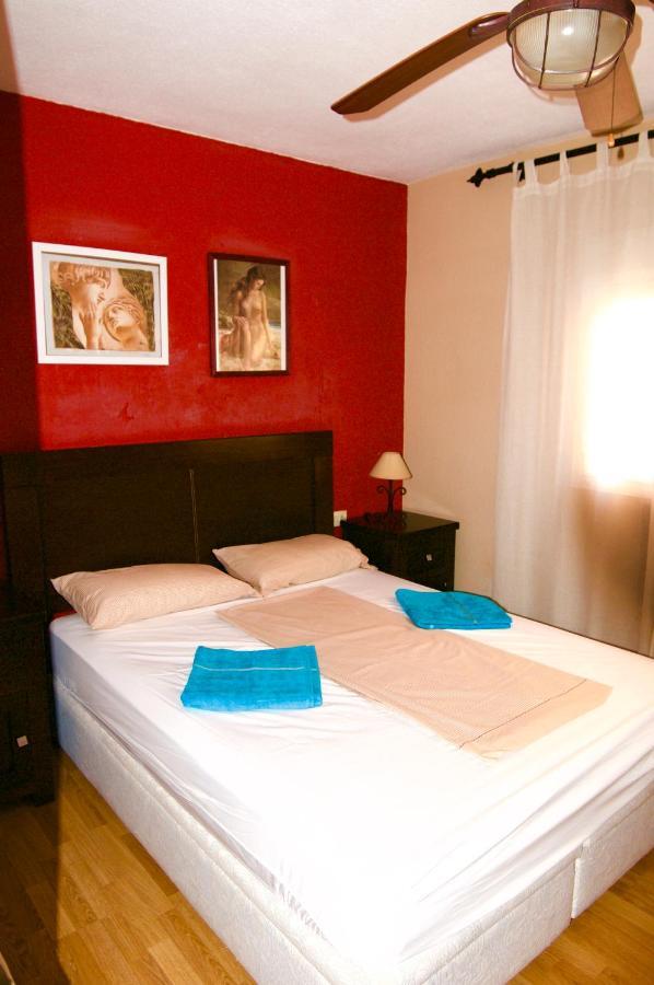 Playa Rosa Valencia Apartment ภายนอก รูปภาพ